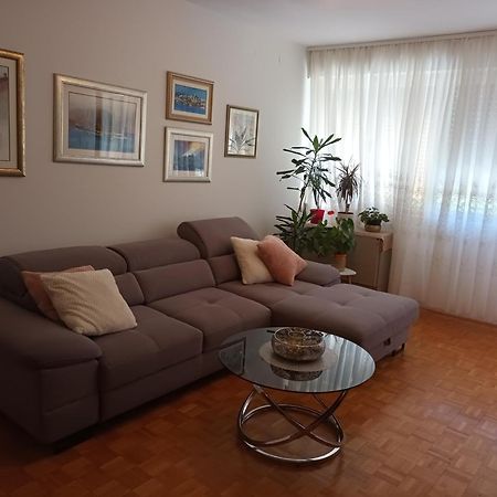Leona Apartment-Perfect For Four Split Eksteriør bilde